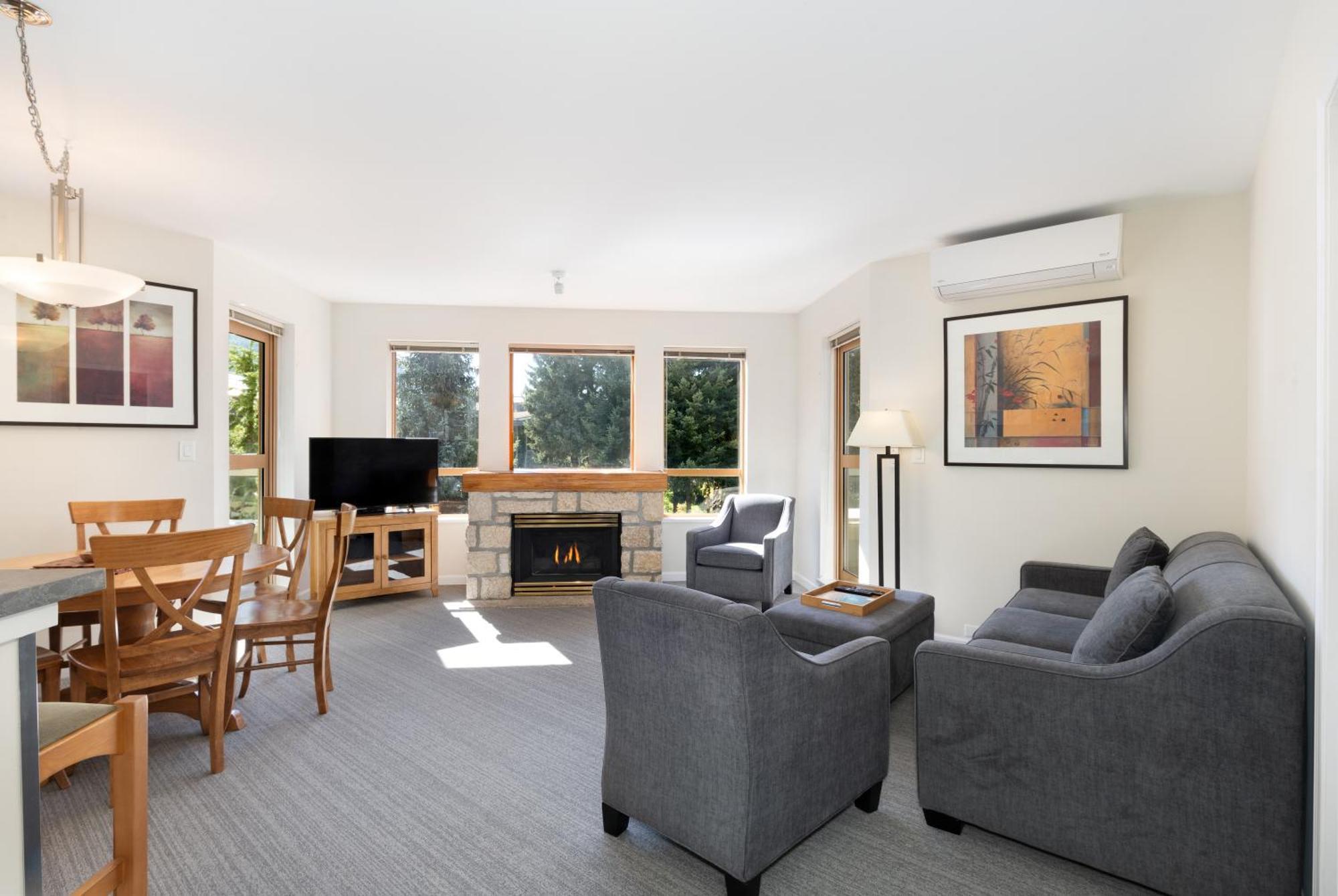 Tyndall Stone Lodge By Whiski Jack Whistler Bagian luar foto